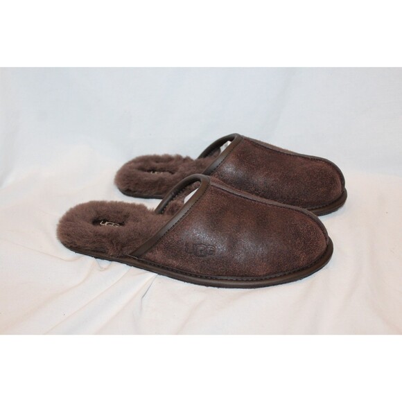 UGG MEN\'S DISTRESSED LEATHER SHEARLING LINED LOGO SCUFF BROWN SZ 8 NEW